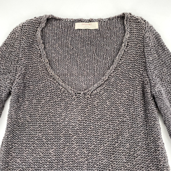 Zara Knit Womens Open Knit Deep V-Neck Sweater Sz L Grey Silver Split Hem - Picture 4 of 9
